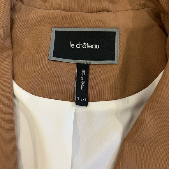 le chateau Jackets & Blazers - le château Brown and White Women's Blazer